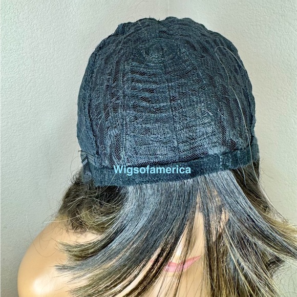 Bob wig with bangs 18 inches long Heat ok ash green ombre black - Picture 8 of 9